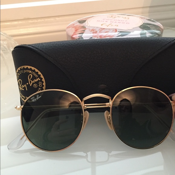 Raybans - Picture 4 of 4